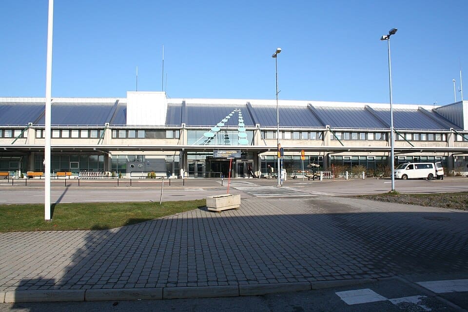 Departures entrance at Göteborg Landvetter Airport