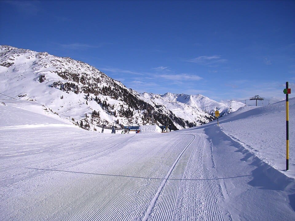 Snow-covered slopes of the Krimmlalm area in the Zillertal Arena