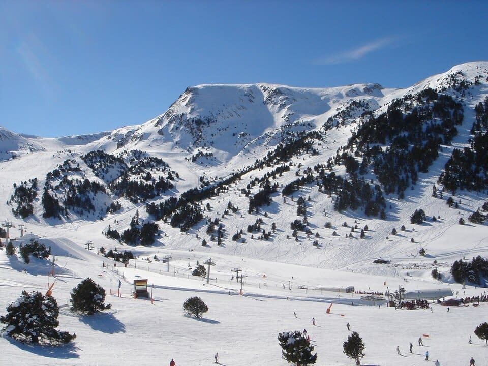 Grandvalira ski resort slopes in Soldeu - El Tarter